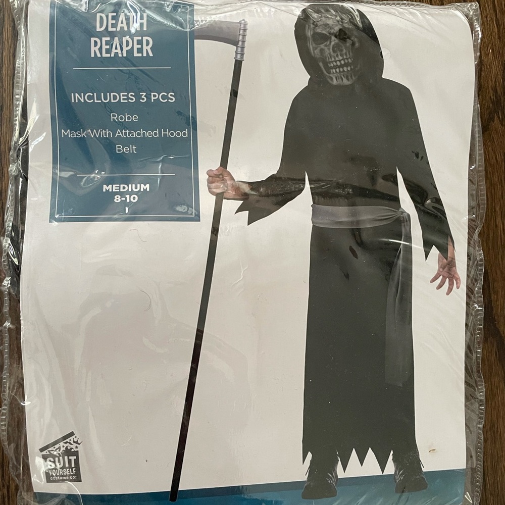 Death Reaper 3 pcs Halloween costume. Size Med 8-10